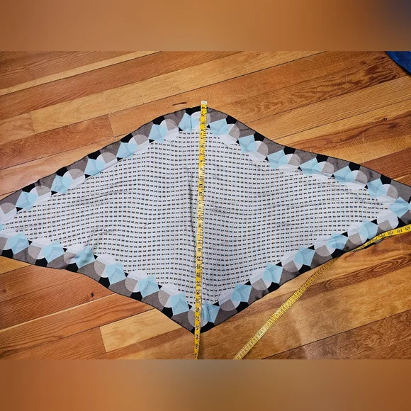 Saracene Bellagio Silk Scarf - Picture 4 of 6